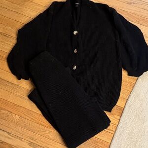 Woman’s knit Black Sweater Set